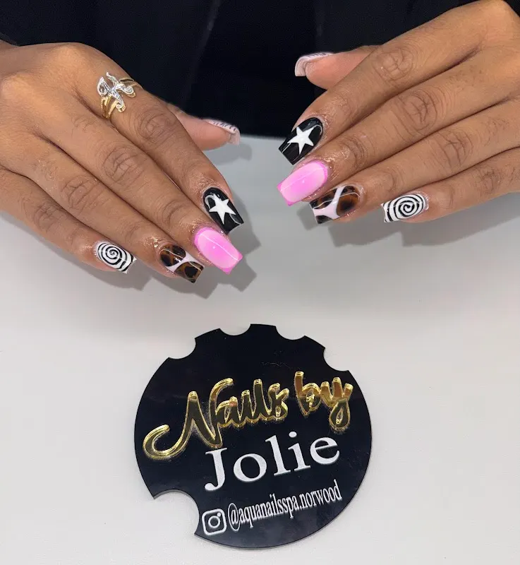 Aqua Nails Spa — Nail salon in Norwood